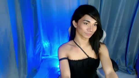 18_nicole online show from December 6, 3:22 pm