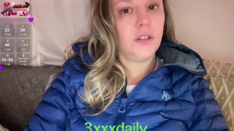 xxx Daily.  Please buy snapchat for more. online show from January 4, 2:57 am