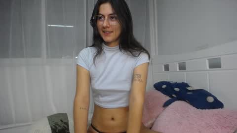 _amywhite online show from November 27, 2:27 am