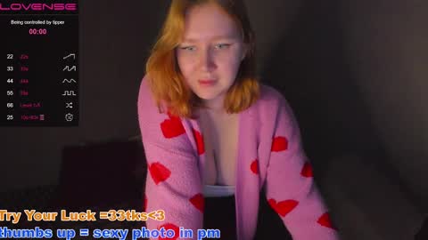 hello im Lira online show from November 19, 6:31 pm