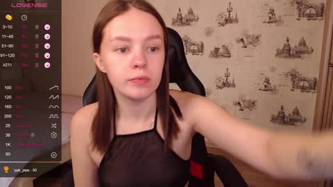  My name is lina Lush is activePrivate is Open online show from November 12, 3:19 am