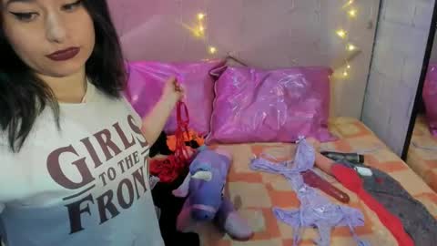 _mariana_1 online show from November 12, 5:52 pm