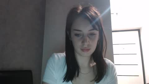 _rosalie_ online show from December 30, 7:22 am