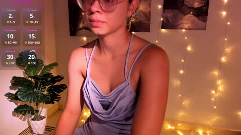 I want to make you addicted to me online show from November 15, 2:37 pm