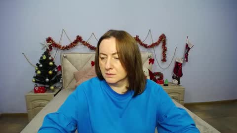 abbytaylorr online show from December 22, 7:10 am