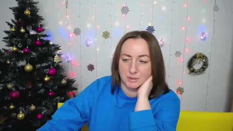 abbytaylorr online show from December 3, 8:34 am