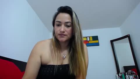 ximena online show from December 21, 2:55 am