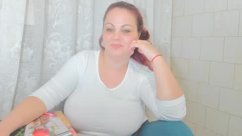 izabellamilf online show from November 18, 1:34 pm