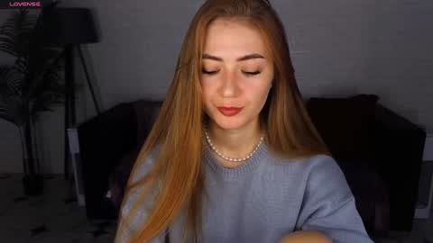 adelyna_bird online show from November 22, 7:48 am