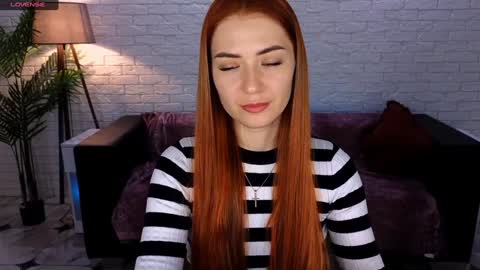 adelyna_bird online show from January 9, 7:21 am