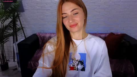 adelyna_bird online show from December 6, 8:52 am