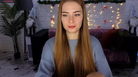 adelyna_bird online show from December 23, 7:30 am