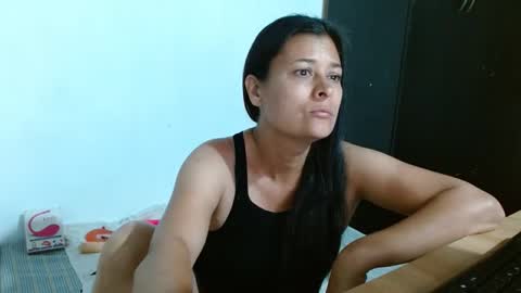 Adriana milf online show from December 24, 4:31 am