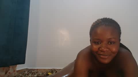 african_sidechick online show from December 7, 3:21 pm