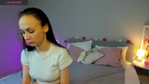 agnes_collins online show from November 25, 10:57 am