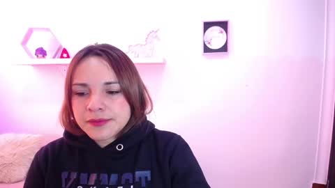 aixa_johnson online show from January 2, 6:26 pm