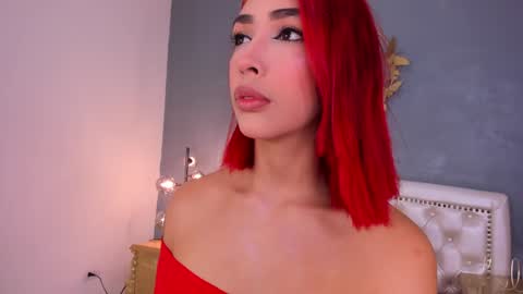 alana_2916 online show from December 18, 12:49 pm