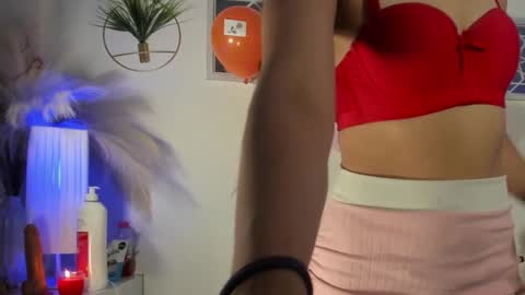 alana_jansen online show from December 7, 6:01 am