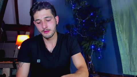 alejo_323__ online show from January 3, 2:40 am