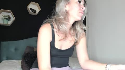 alesys69 online show from January 4, 12:34 am