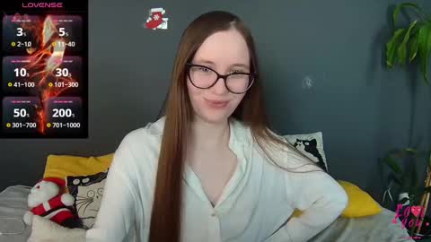 alexamay_ online show from January 15, 7:52 pm