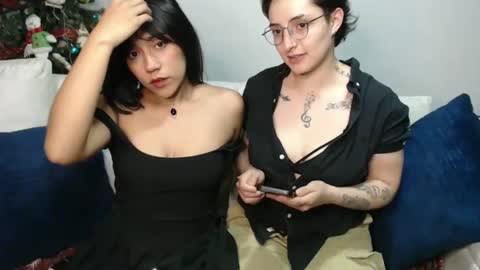 Julieta Long hair and Alex short hair online show from December 15, 11:37 pm