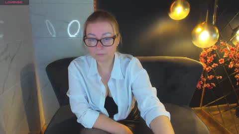 Alexandra online show from December 2, 1:25 pm