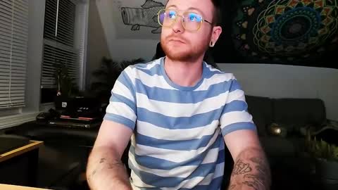 alexfoxxe online show from December 1, 1:03 am