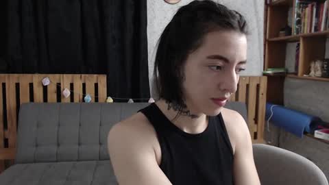 alicee_logan_ online show from November 28, 2:05 am