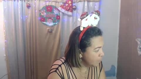 alina_maturehot online show from December 2, 9:50 pm