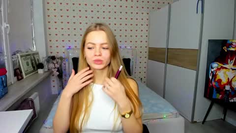 alisa_glamur online show from December 10, 1:48 pm