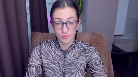 Alina online show from November 23, 8:01 am