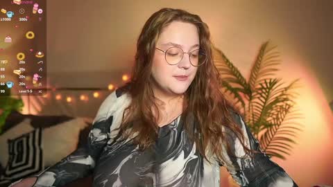 Alissa online show from November 20, 4:32 pm