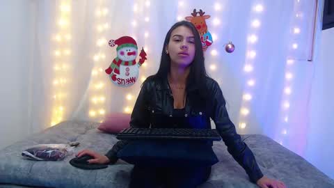 Alisson Rodriguez online show from December 13, 1:17 pm