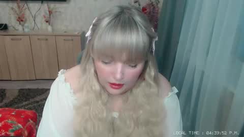 katrin online show from December 23, 11:39 am