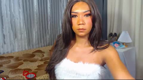 your asian dominantrix kneelobeyan beg online show from January 5, 11:41 pm