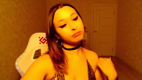 amy lul online show from January 3, 9:02 pm