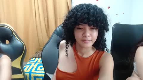 andrea_crespa1 online show from November 23, 1:22 am