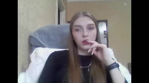 AndreaxHoney online show from December 20, 6:35 am