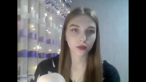 AndreaxHoney online show from December 21, 3:39 pm