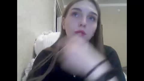 AndreaxHoney online show from December 15, 12:24 pm