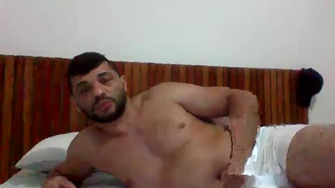 andreloko123 online show from January 2, 1:38 am