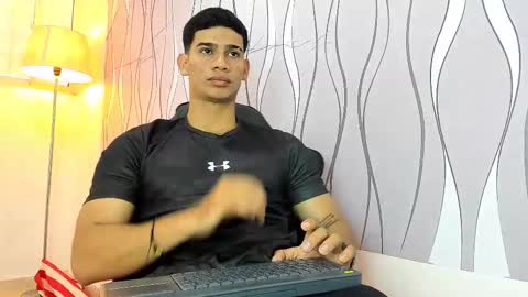 andres_stud online show from January 27, 2:19 pm