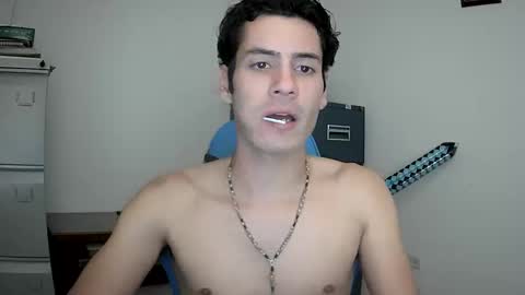 Andres Torres online show from November 11, 2:51 am