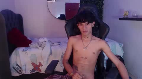 andy_dan1 online show from November 13, 1:09 pm