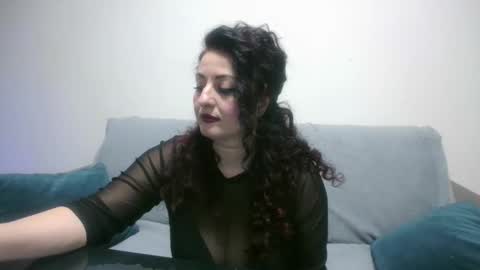 ange_linax online show from December 24, 12:46 pm