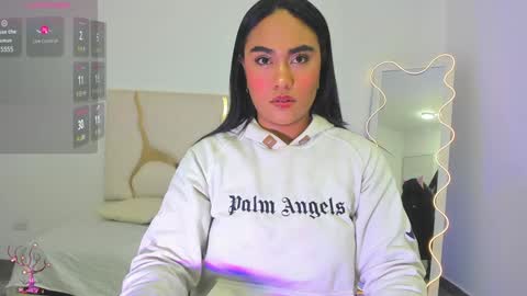 angel_tay1 online show from December 30, 3:15 am