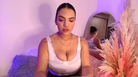 Angela Big boobs White online show from November 29, 4:58 pm