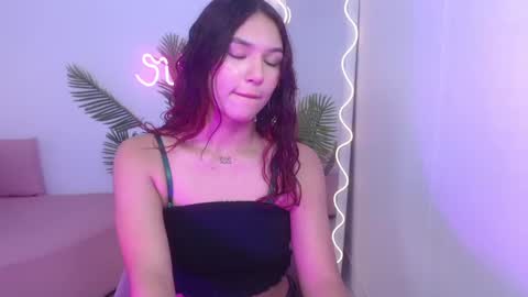 angelina_tay online show from December 29, 7:27 pm