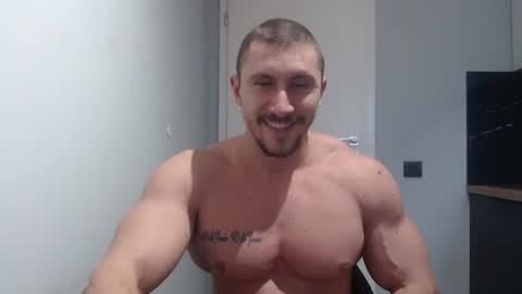  ------- SEX SHOW WITH GUYS AND GIRLS  MUSCLE SHOW online show from November 12, 12:28 pm